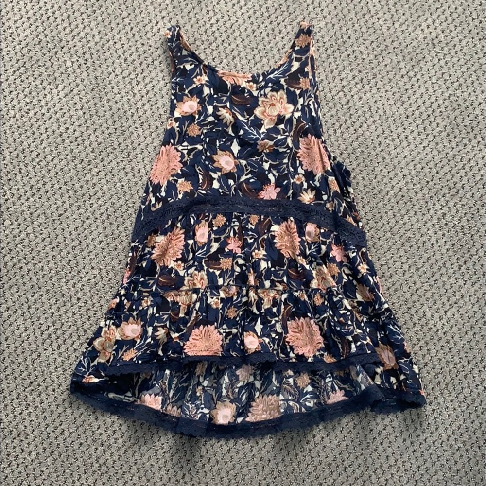 AE floral tunic